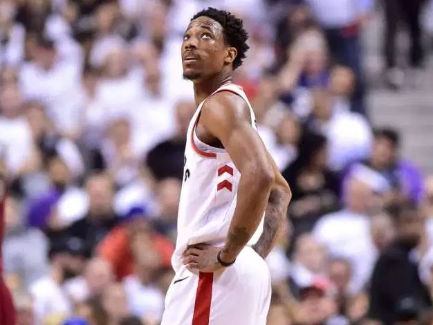 系对决意甲 系对决意甲